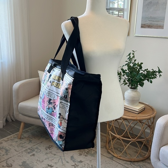 Disney Mickey Minnie Mouse Comic Strip Zipper Tote Travel Overnight Large Bag - Picture 3 of 17